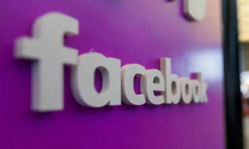 TP钱包是一款数字资产管理工具，主要用于管理各种加密货币的软钱包。软钱包是指那些通过软件应用程序存储加密货币的工具，相较于硬件钱包，软钱包在使用上更为便捷，但相对安全性稍低，因其需连接网络。TP钱包支持多种主流的区块链资产，用户可以通过它进行充值、转账和交换等操作。

以下是关于TP钱包的详细信息：

### 什么是TP钱包？

TP钱包是一个专为数字货币用户设计的移动端在线钱包，用于安全存储和管理加密数字资产。用户可以通过TP钱包便捷地进行资产管理、交易和获取区块链相关信息。

### TP钱包的特点

1. **支持多种资产**：TP钱包支持多个主流的加密货币，包括比特币、以太坊和其他ERC20代币。
   
2. **用户友好的界面**：TP钱包的设计简洁易用，即使是初学者也能迅速上手。

3. **安全性**：TP钱包采用多重安全措施，确保用户资产的安全。

4. **便捷的交易功能**：用户可以快速进行交易，并实时获取市场价格和交易记录。

### 如何使用TP钱包？

要使用TP钱包，用户需要下载官方应用，创建账户并备份密钥。然后便可以根据自己的需求进行资产管理和交易操作。

### TP钱包的优缺点

- **优点**：
  - 操作简单，适合新手。
  - 支持多种加密货币，方便用户管理不同资产。
  
- **缺点**：
  - 作为软钱包，其安全性相对硬件钱包较弱，容易受到网络攻击。

在使用TP钱包时，用户应注意保护自己的私钥和助记词，避免将其泄露给他人。

总的来说，TP钱包是一款便捷的软钱包工具，但用户在使用过程中需要对安全性有清晰的认识。